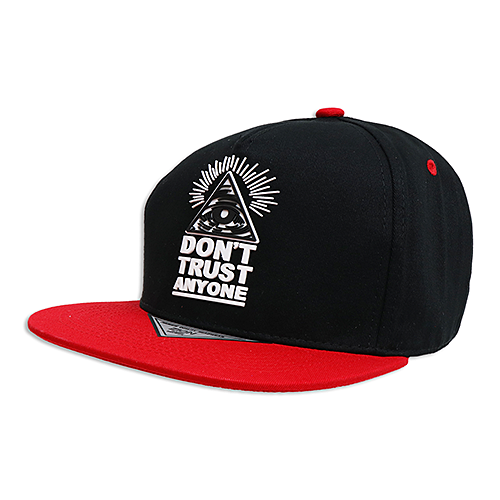 フラット バイザー キャップ DON'T TRUST ANYONE ブラック ＆ レッド