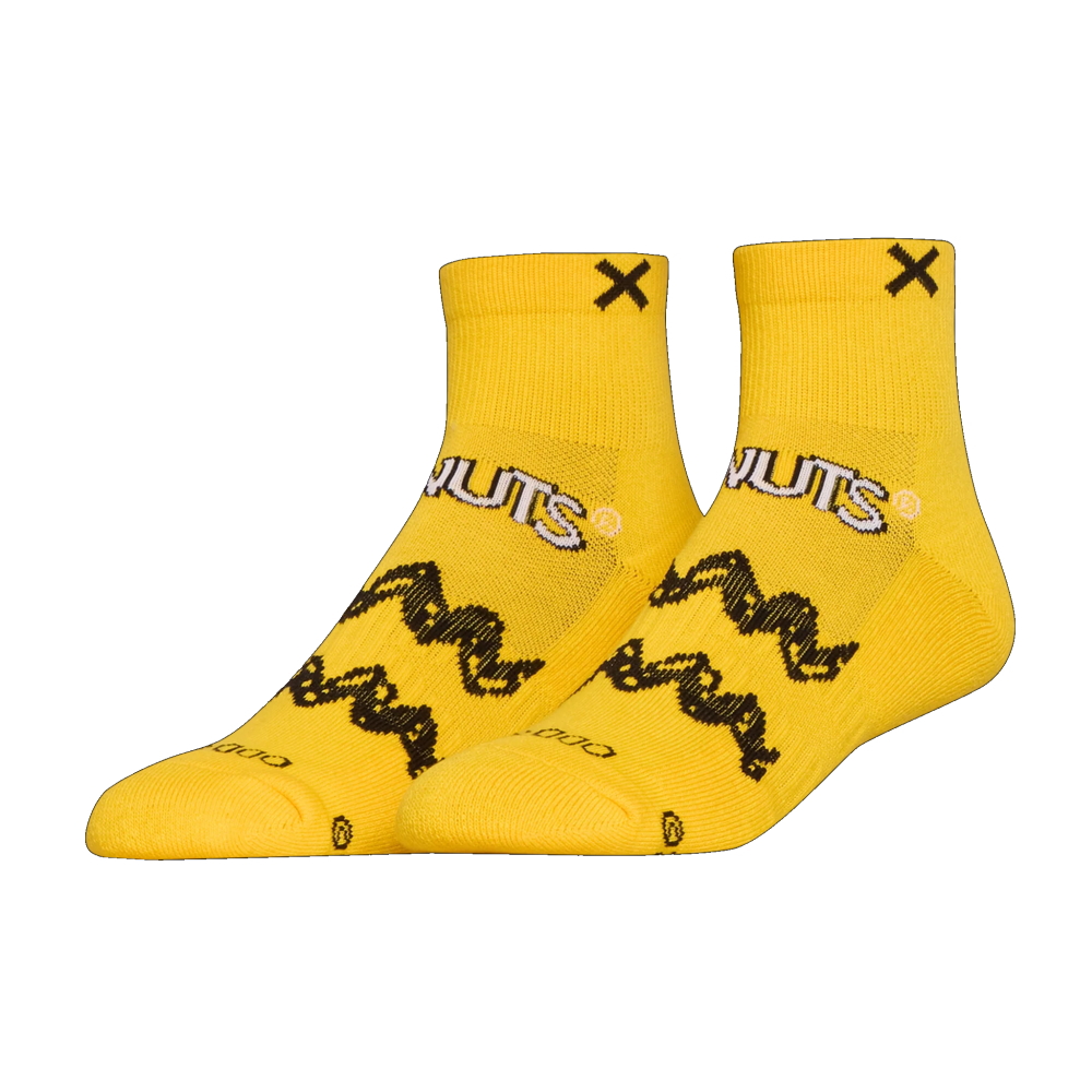 オッド ソックス（ODD SOX）クォーター ソックス ミディアム サイズ PEANUTS