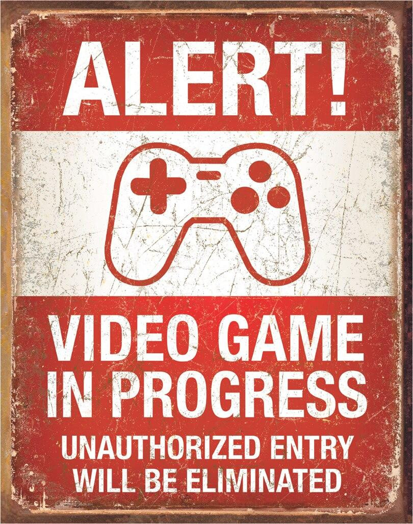 ティン サイン Video Game in Progress