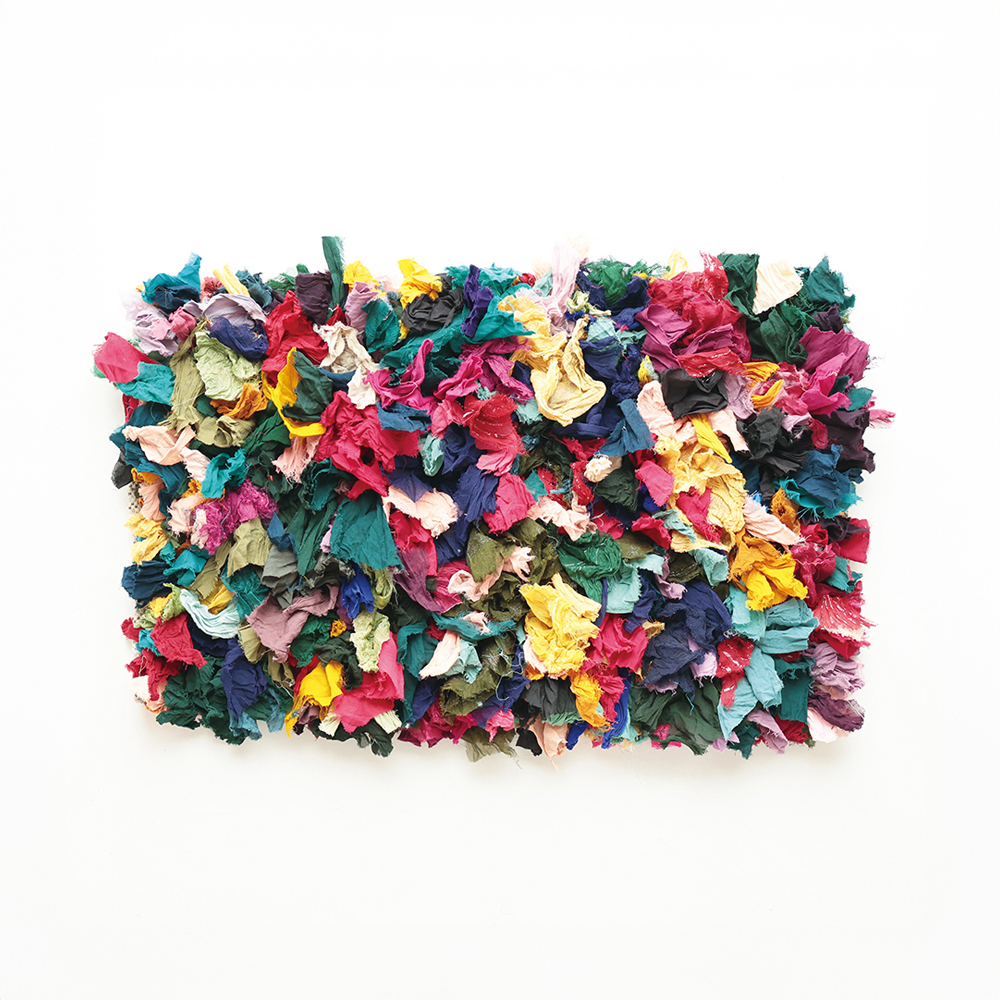 India Bushy Rug M Vivid