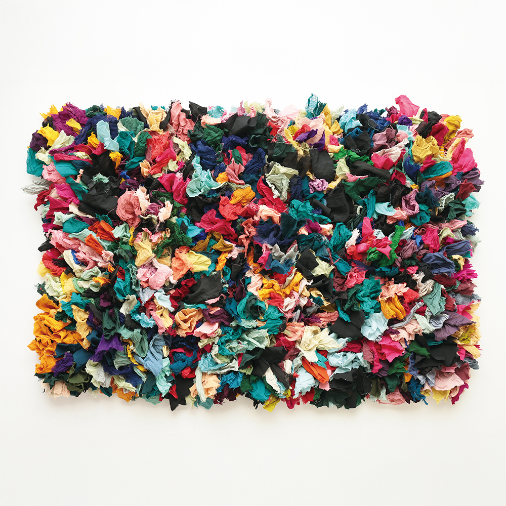 India Bushy Rug L Vivid