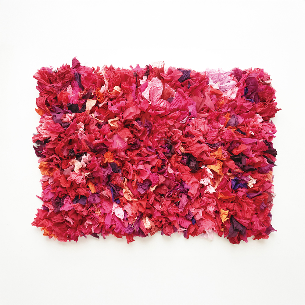 India Bushy Rug L Reddish
