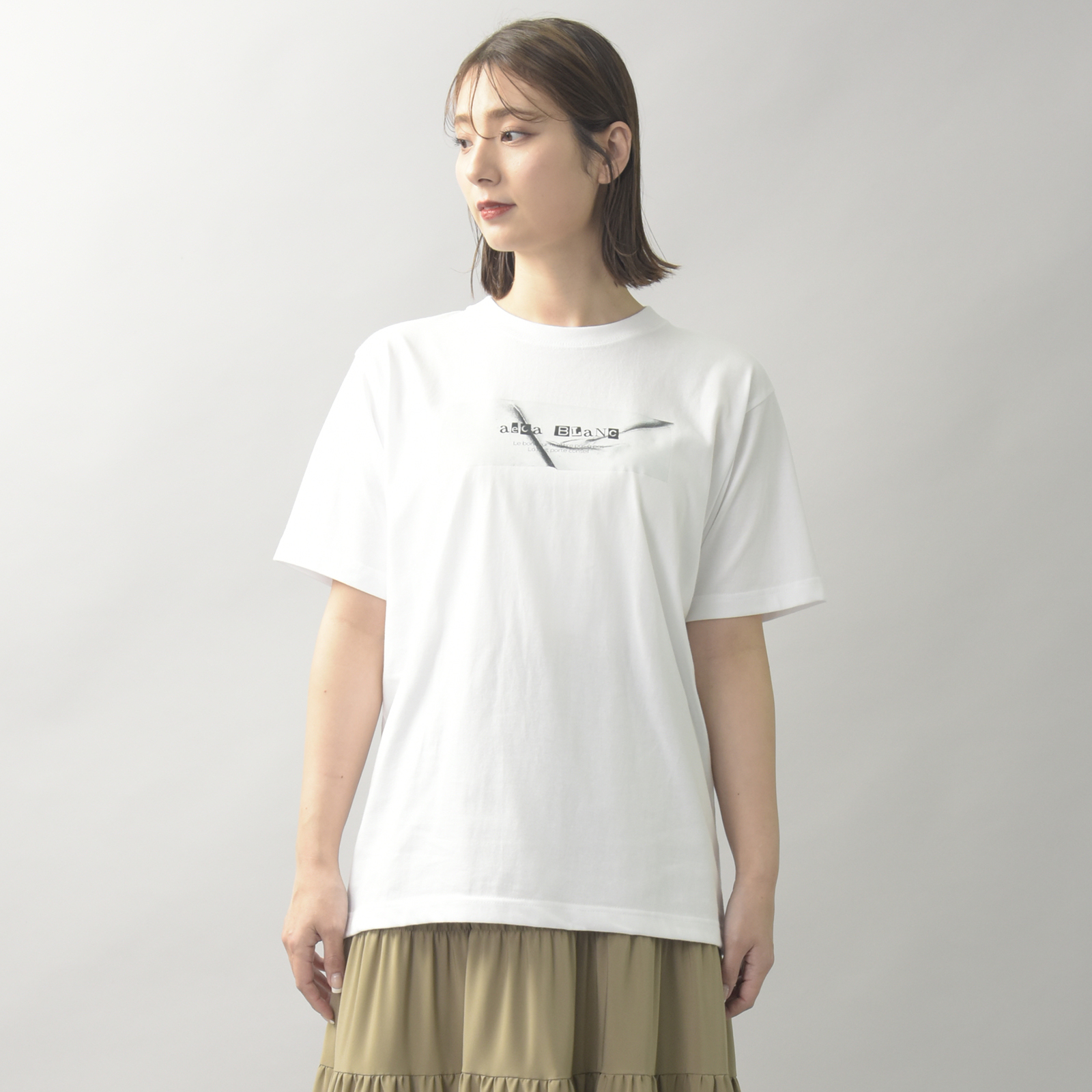 ボックスロゴプリントTシャツ