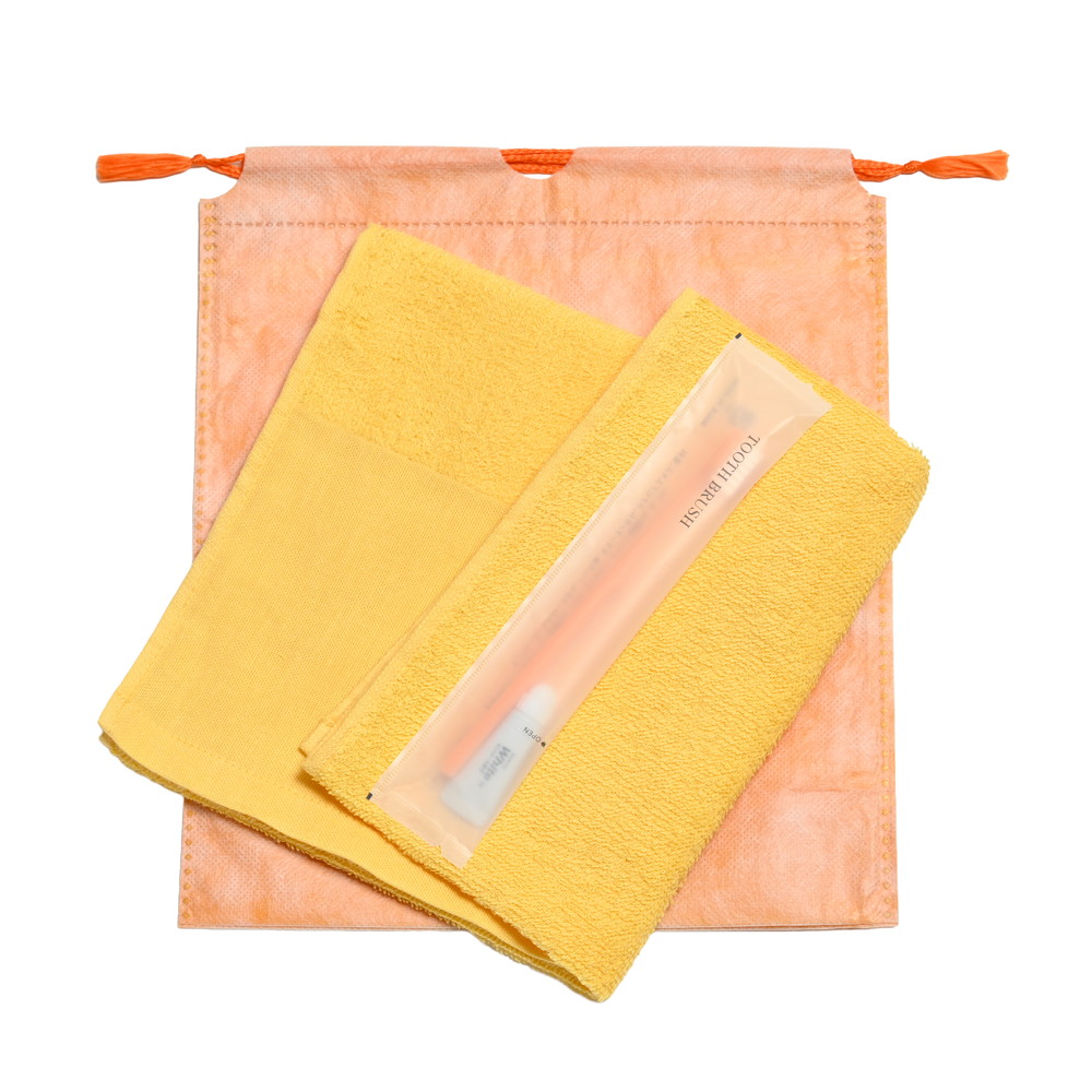 180匁平地付ソフトタオル・国産ハブラシセット（オレンジ）和紙柄巾着袋入り　200セット