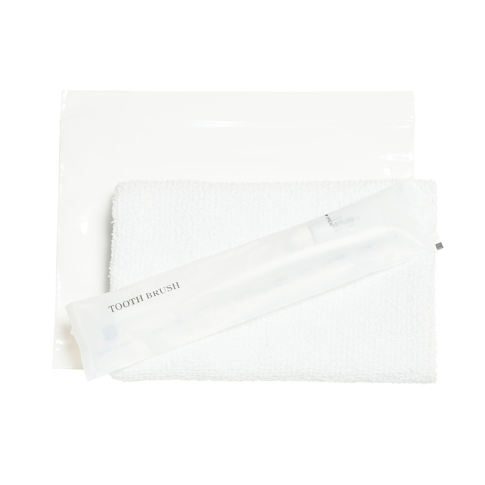 160匁平地付タオル・国産ハブラシセット（白）白ジッパー袋入り　200セット