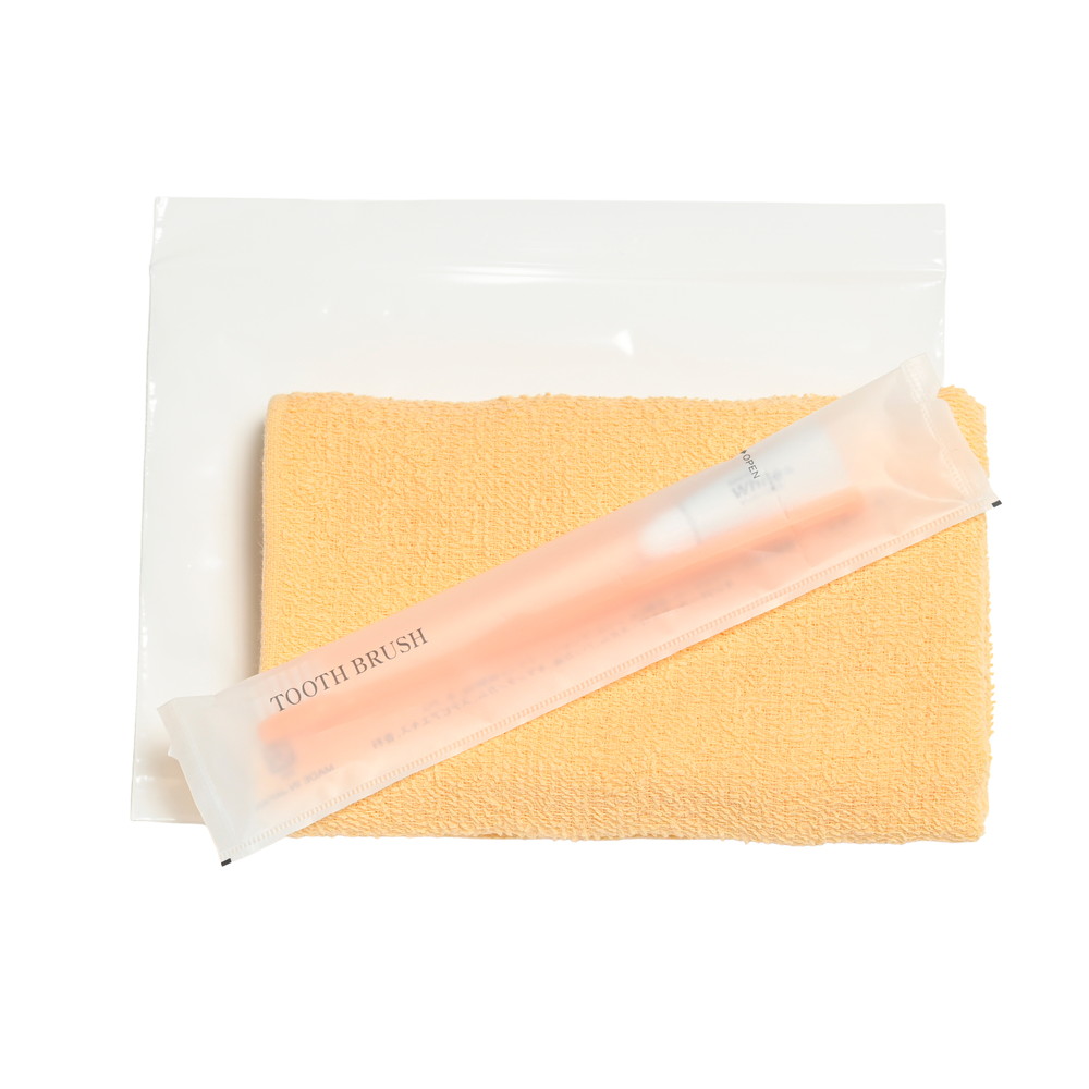 160匁平地付タオル・国産ハブラシセット（オレンジ）白ジッパー袋入り　200セット