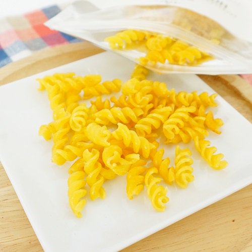 【KON'S MARKET】コンズマーケット　はちみつ＆チーズ味のパスタ