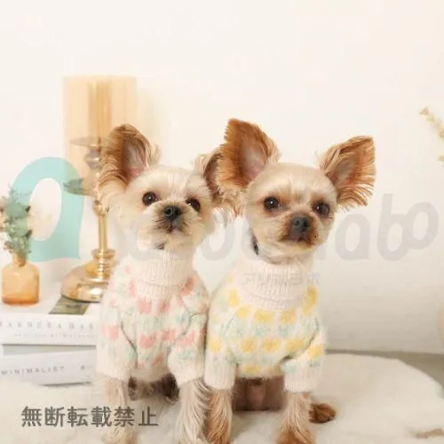 【moncheri】モンシェリ　花柄ハイネックニット