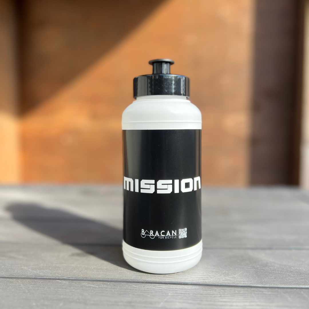 MISSIONボトル 500ml　ブラック / ホワイト（両面カラー）