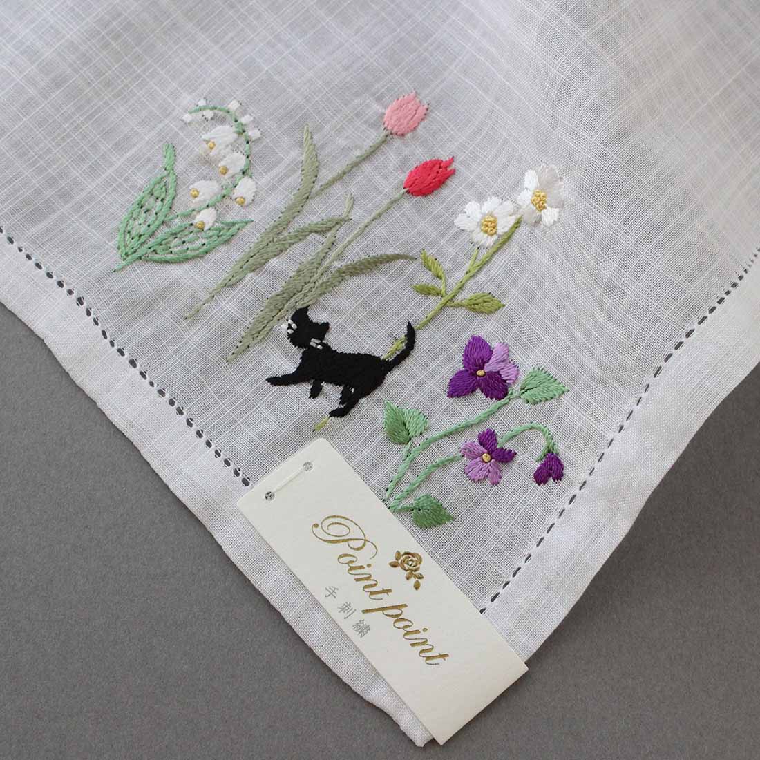 ポワンポワン　ベトナム手刺繍ハンカチ　6221-10　ホワイト