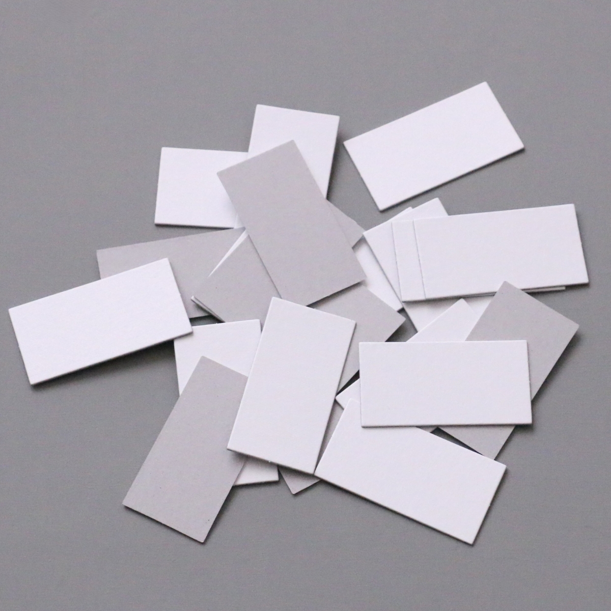 紙の端材詰め合わせ　全2セット