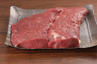 【不定貫】【純国産】コリコリ赤身馬刺し　100g小分け　冷凍