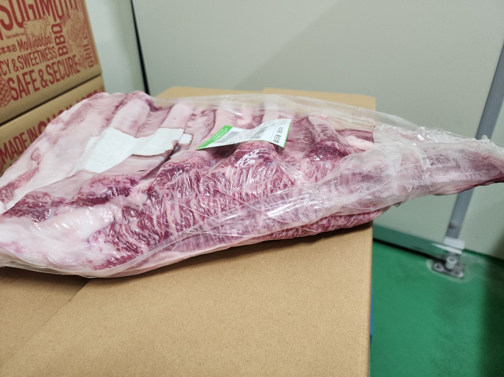 熊本県産　原田畜産の黒毛和牛　経産　三角バラ　チルド