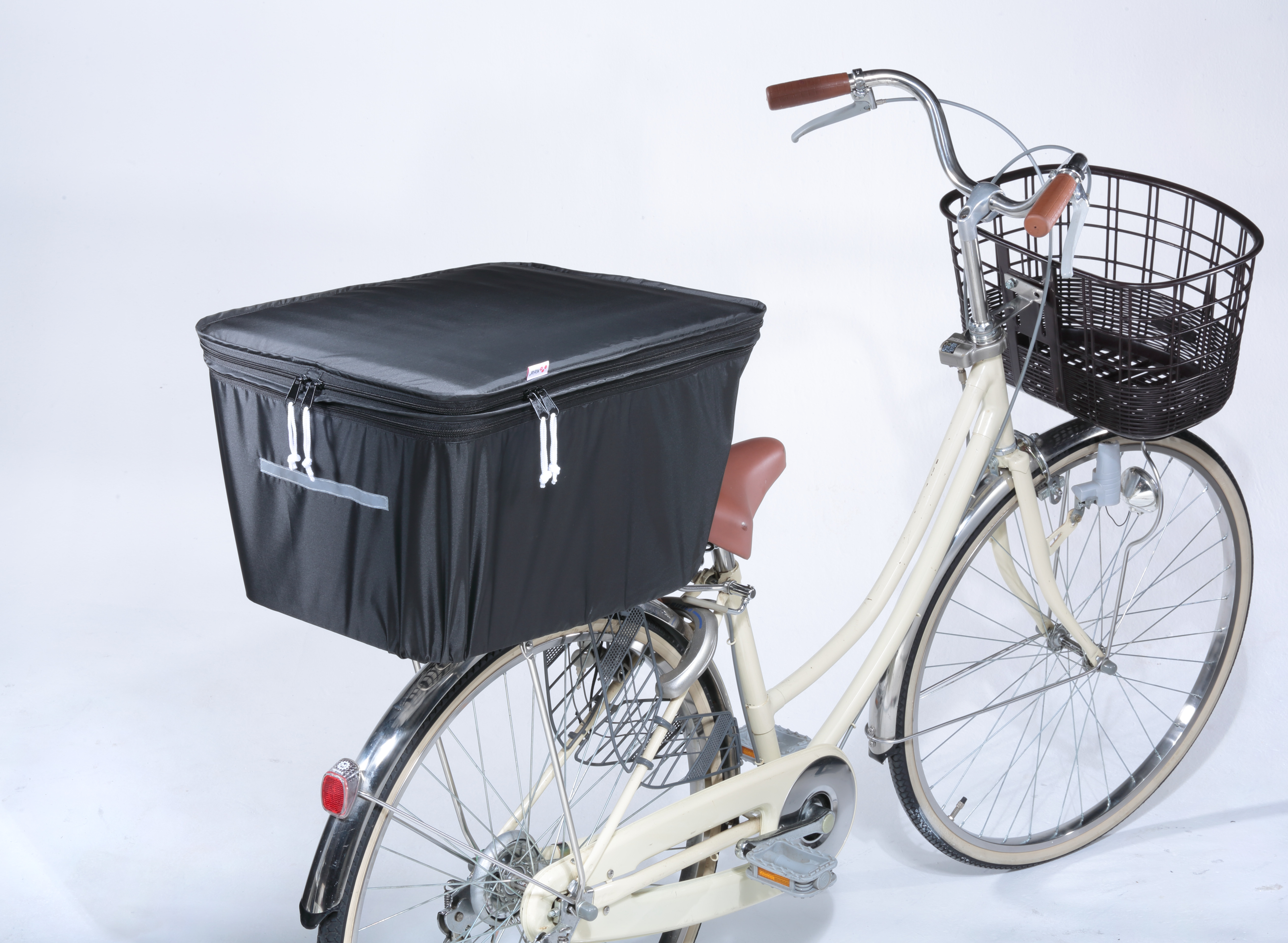 川住製作所　２段式大型後カゴカバー　ＫＷＲ－２１０ＢＫ