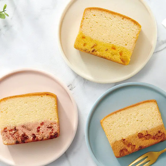 果実と楽しむ　しっとり濃厚チーズケーキ