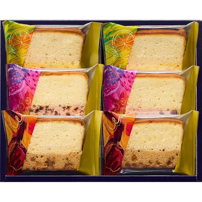 果実と楽しむ　しっとり濃厚チーズケーキ