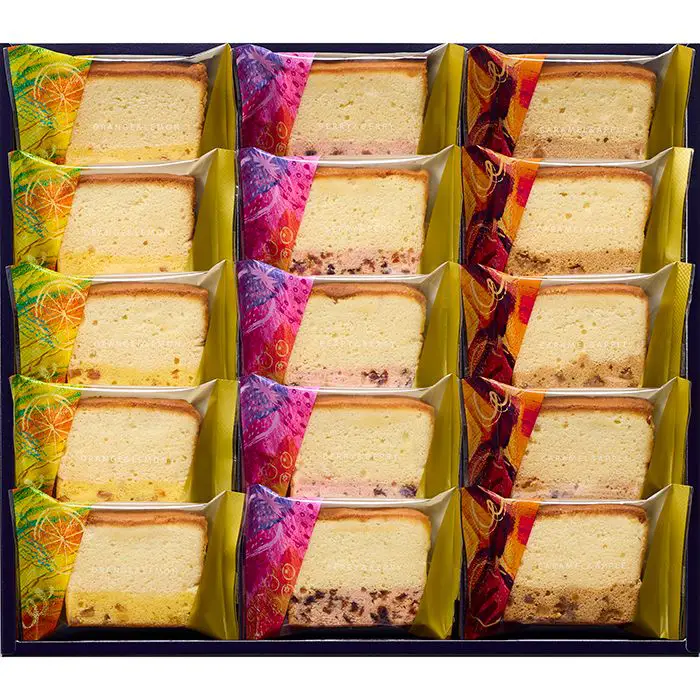 果実と楽しむ　しっとり濃厚チーズケーキ