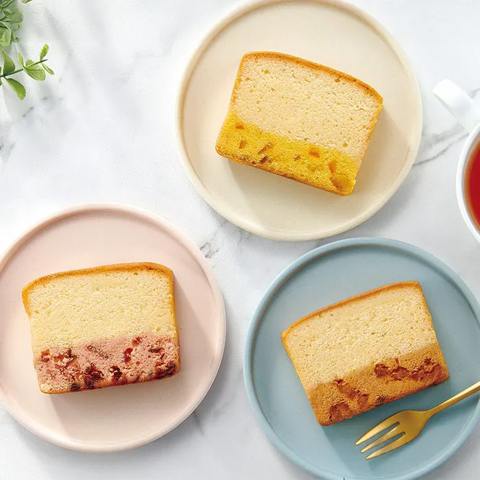 果実と楽しむ　しっとり濃厚チーズケーキ