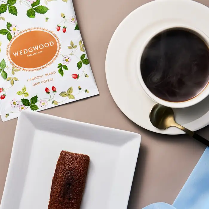 フィナンシェ＆ウェッジウッド（WEDGWOOD）　ドリップコーヒーセット　チョコ