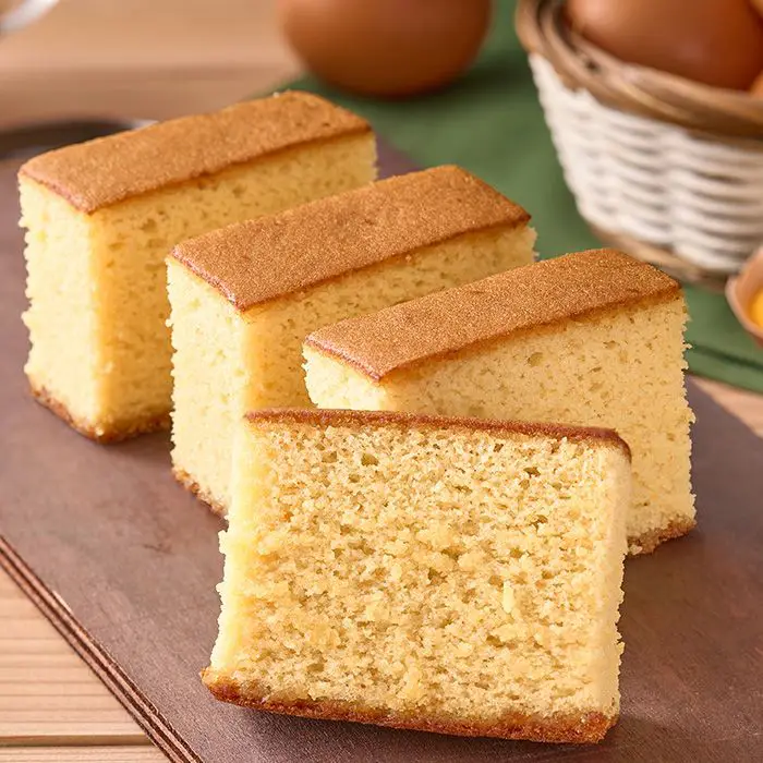 【冬季限定】秋川牧園　秋川牧園のたまごと牛乳を使ったまじめなカステラ　８個