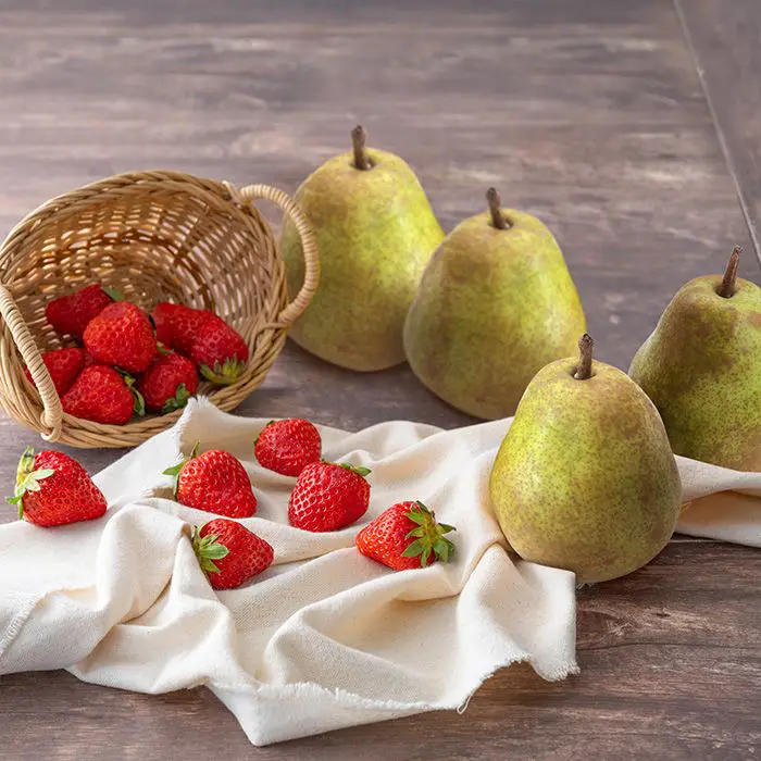 【冬季限定】ラ・フランスといちご