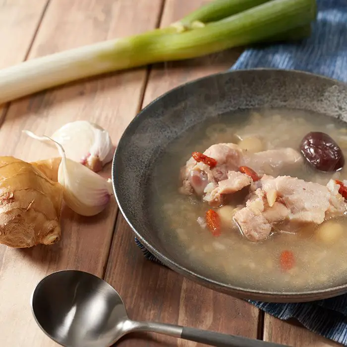 【冬季限定】＜料理家桑折敦子＞　伊達鶏手羽元参鶏湯