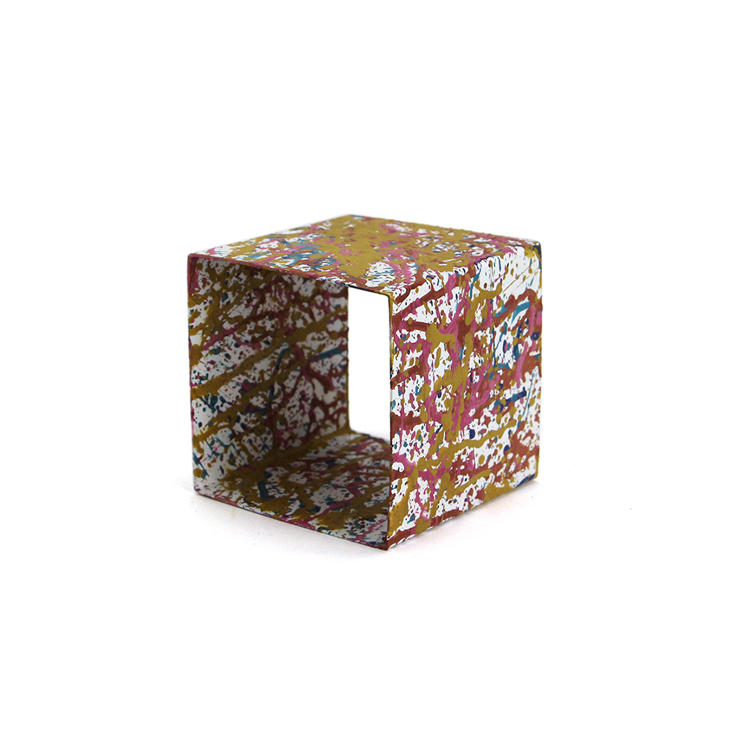 Spotted Display Box “Cube / Splash”