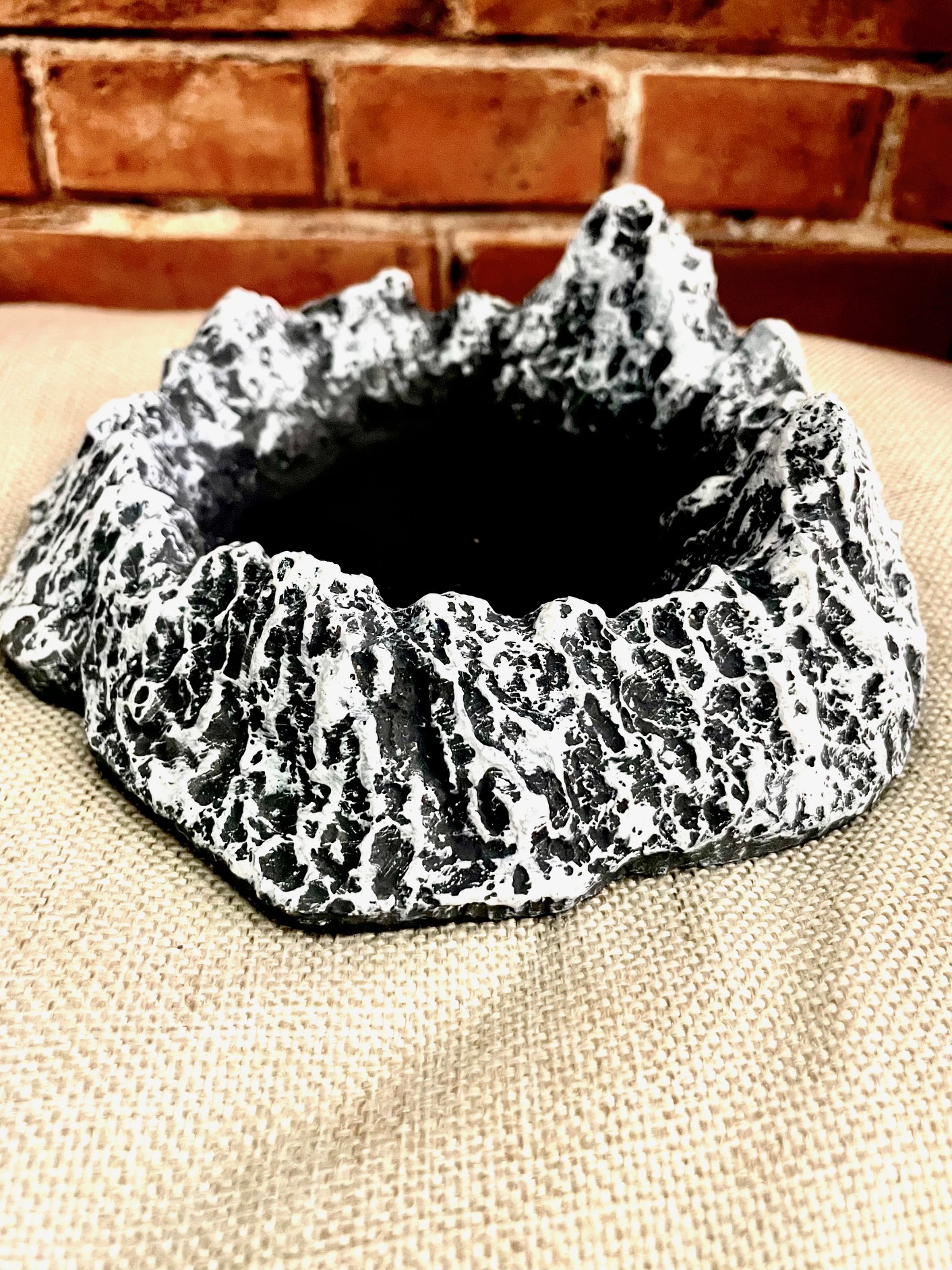 灰皿  陶器製 卓上灰皿 ブラック アメリカン雑貨