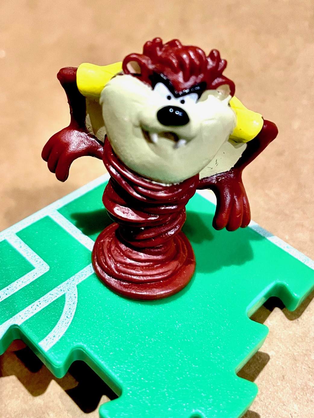 デビル台座付きフィギュア（A230）