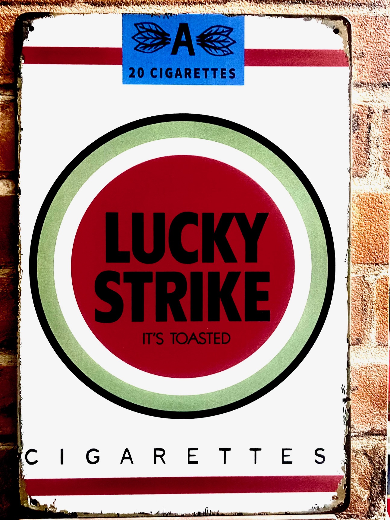 LUCKY STRIKE(BLU)ティンサイン  看板 ブリキ看板 インテリア ディスプレイ レトロ  アメリカン雑貨