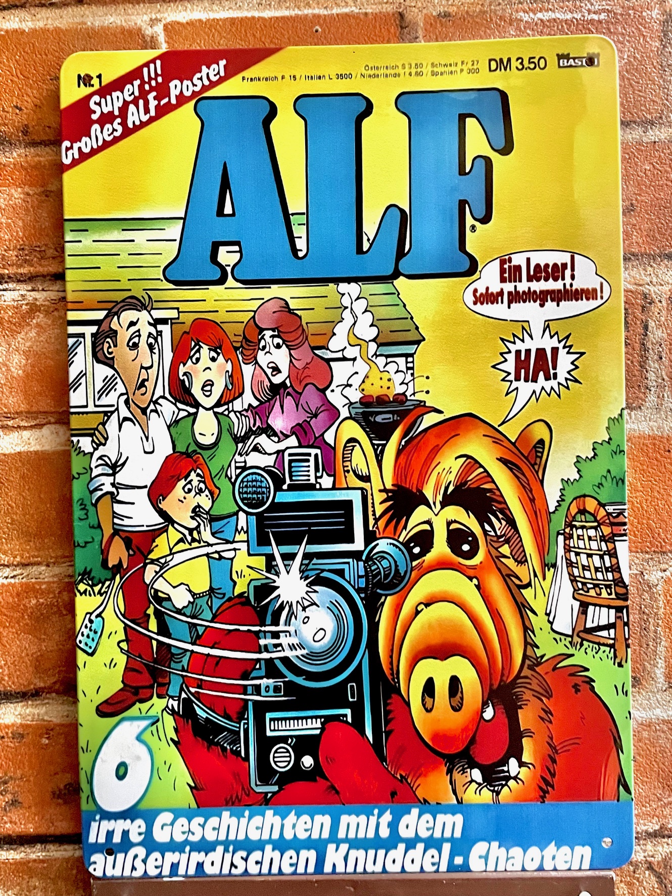 ALF カメラ ティンサイン 看板 インテリア ディスプレイ レトロ  映画 アメリカン雑貨