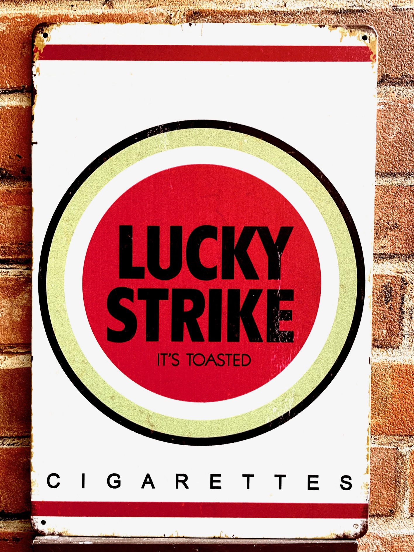 LUCKY STRIKE ティンサイン看板 ブリキ看板 インテリア ディスプレイ レトロ  アメリカン雑貨