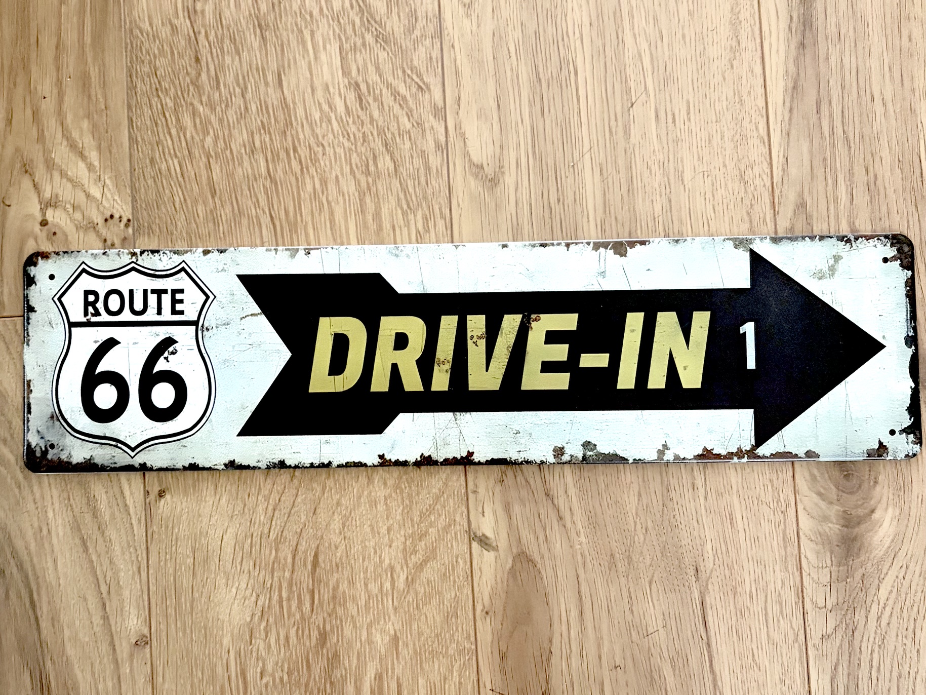 DRIVE-IN66 　横看板 ブリキ看板 インテリア ディスプレイ レトロ  アメリカン雑貨