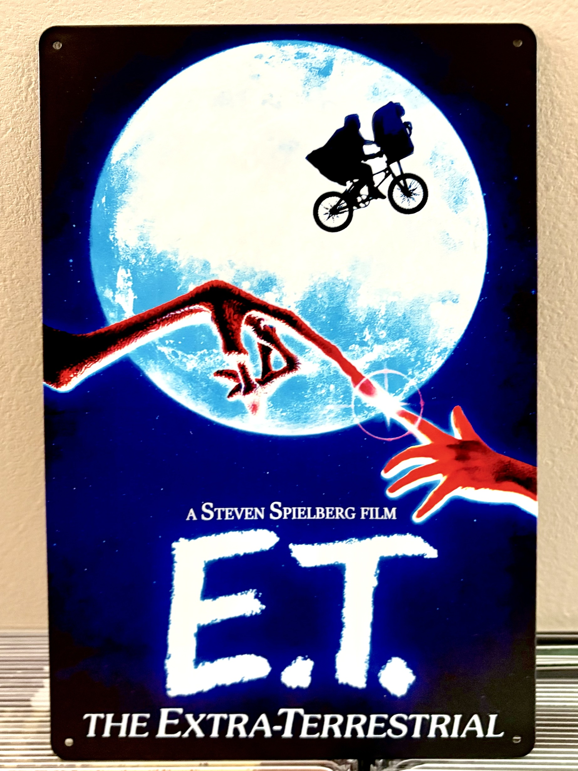E.T.    STEVEN 看板