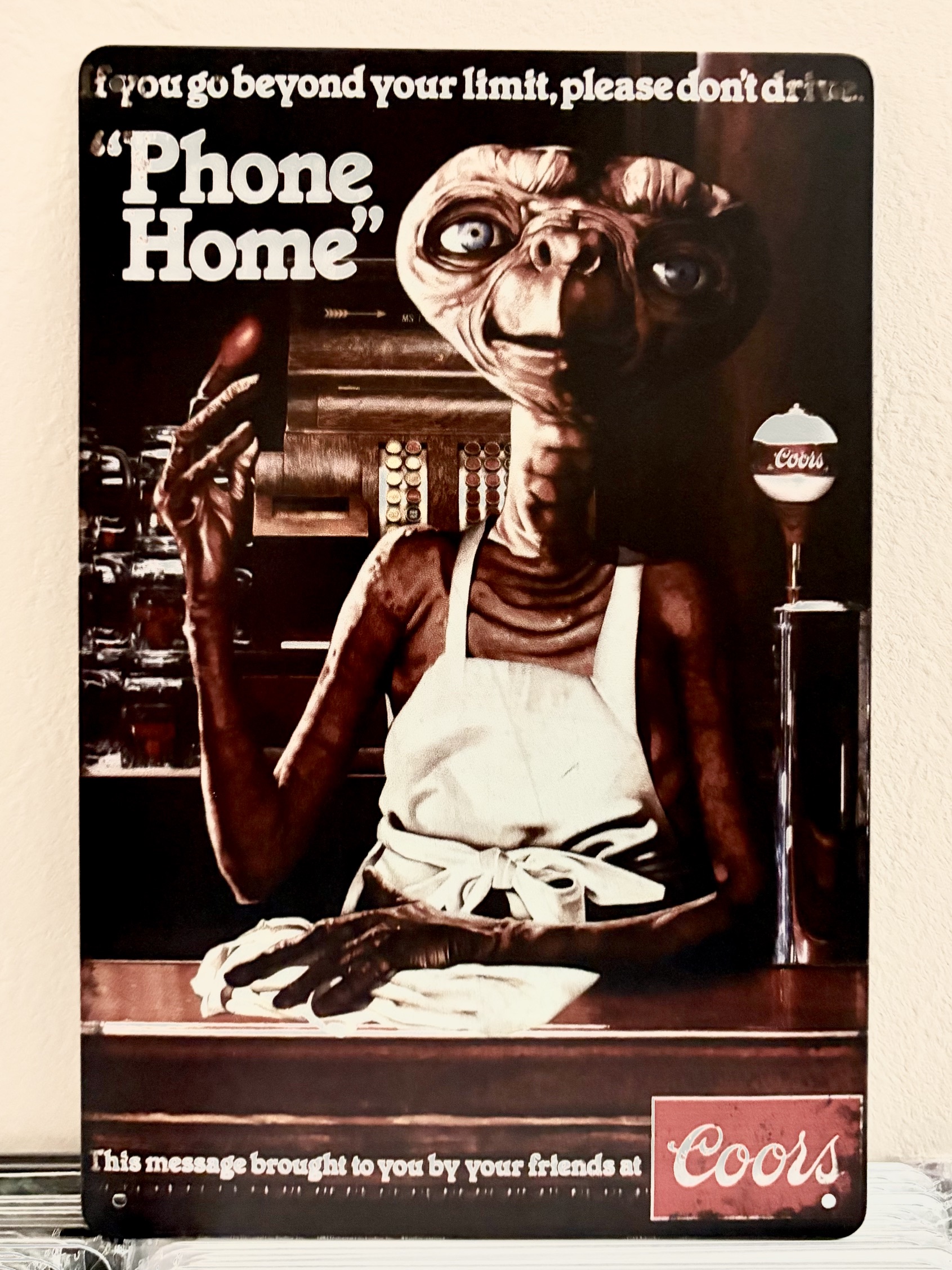 PHONE HOMEティンサイン