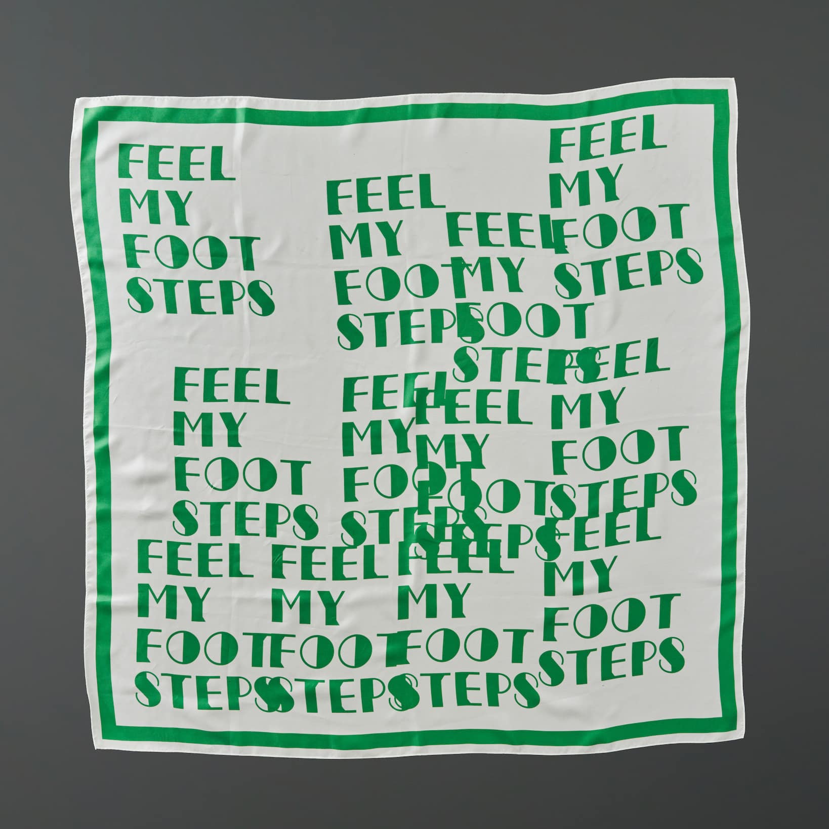 SILK SCARF　（3色）