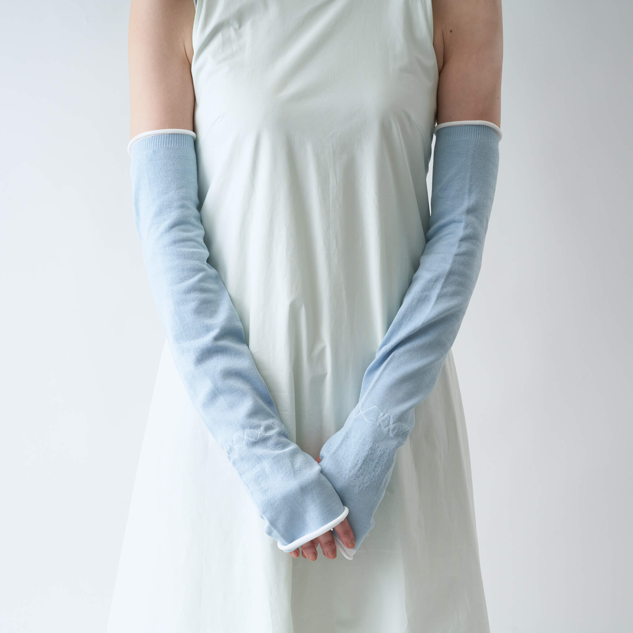 Kuusi　シルクコットン　アームカバー　（3色）