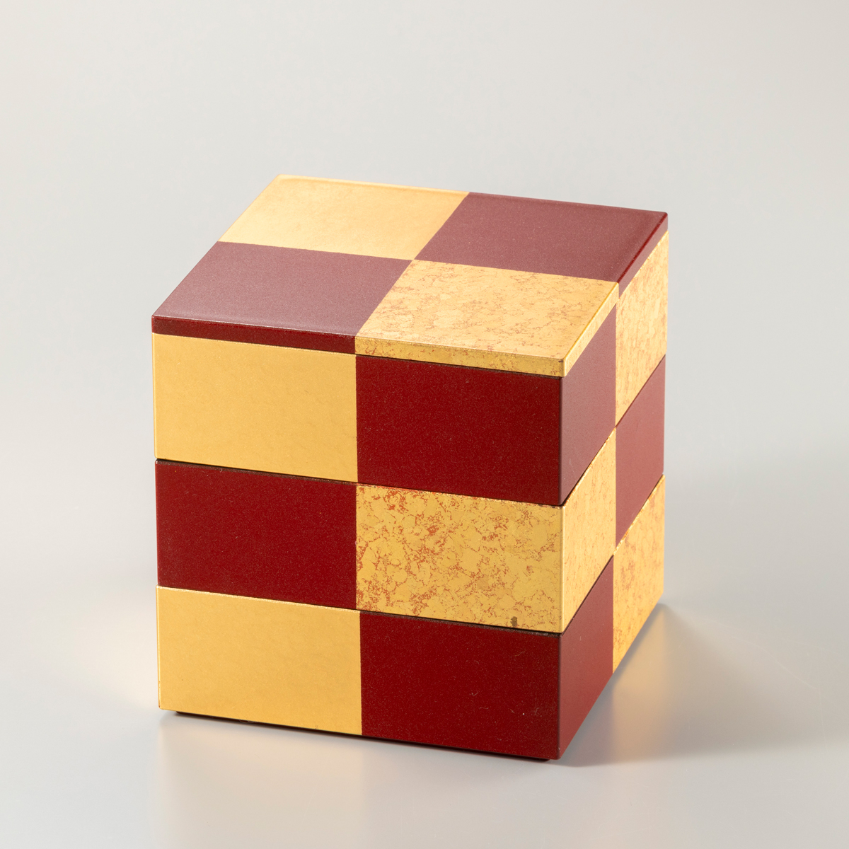 華おぼろ 3.8寸三段重(朱)【区分B】