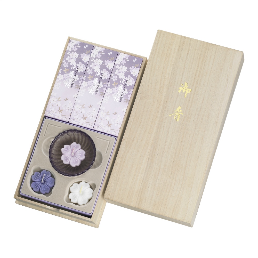 新・淡墨の桜　桐箱浮きローソクセット
