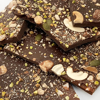 割れチョコ　ミルクナッツナッツ