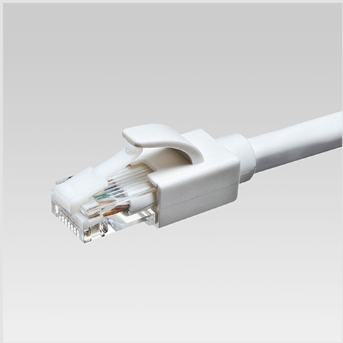 サンワサプライ　ＫＢ－Ｔ６ＡＴＳ－０２Ｗ　カテゴリ６Ａ　ＬＡＮケーブル