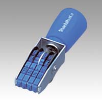 シヤチハタ　ＣＦ－４３Ｍ　欧文４連　３号　明朝体