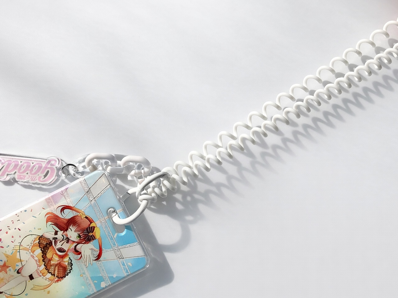 伸縮コイル（最大長さ60cm）