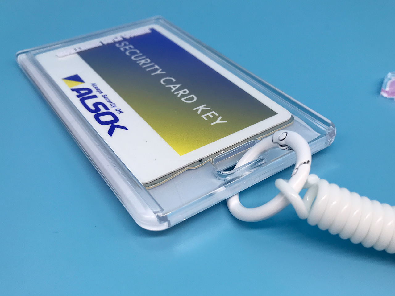 2枚収納可能(ID-1サイズ対応)