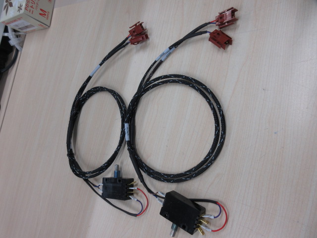 CABLE,LID/COVER INTERLOCK SW,DXZ 2ND