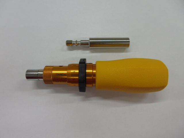 5,6インチ用ピン交換冶具一式