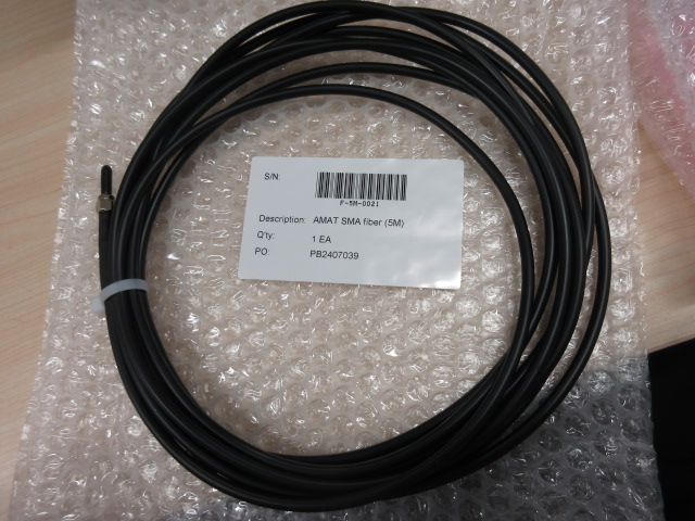 両端SMAプラグ付きファイバーケーブル　3メートル