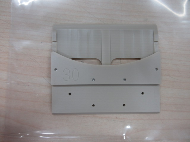 ShoePickUp 150mm3mmEDGE30°非導電性PEEK肌色