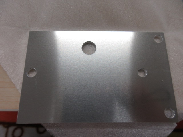 スペーサーブレート