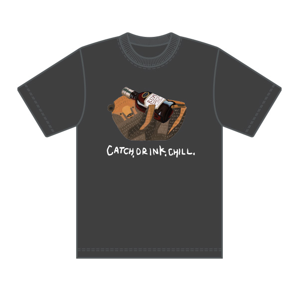 北海道Tシャツ　木彫りの抱っこくま　酒　スミ【ぐぅたらデザイン】